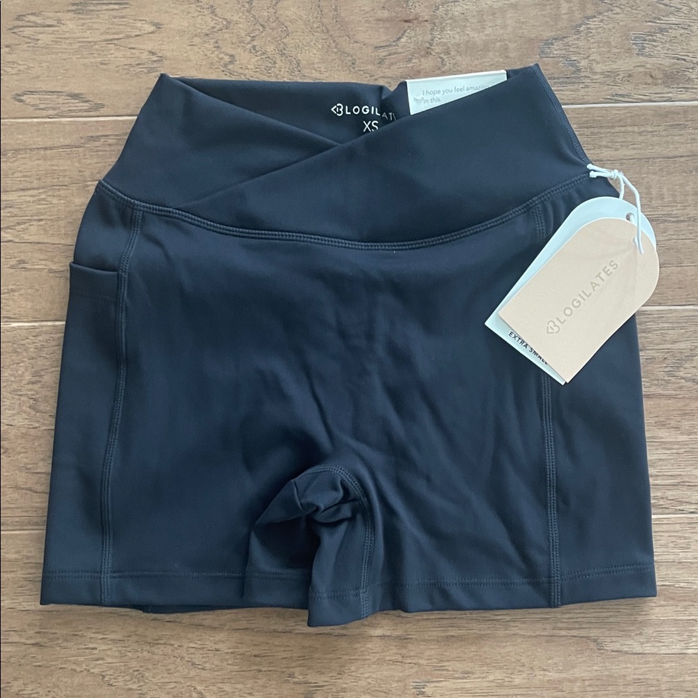Blogilates Black Crisscross Scrunch High-Waist Active Bike  Shorts XS NWT